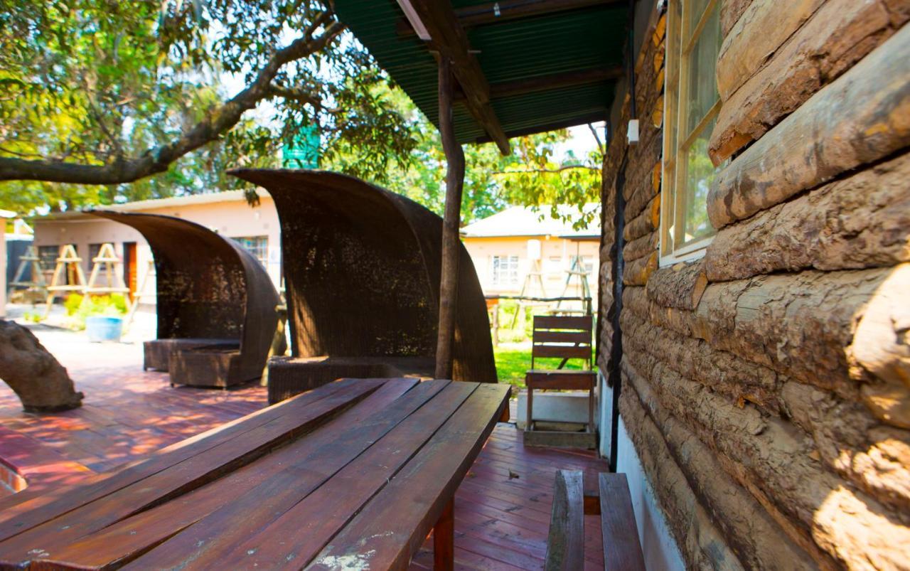 Lusaka Backpackers Hostel Εξωτερικό φωτογραφία