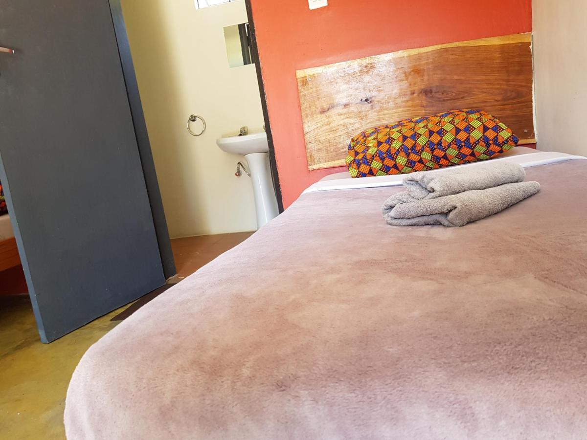 Lusaka Backpackers Hostel Εξωτερικό φωτογραφία