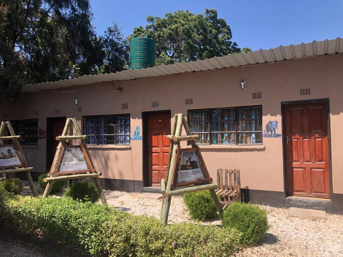 Lusaka Backpackers Hostel Εξωτερικό φωτογραφία